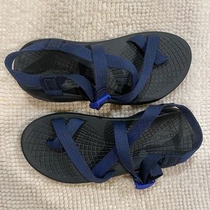 Mens Z/2 Chacos / NEVER WORN / Size M10